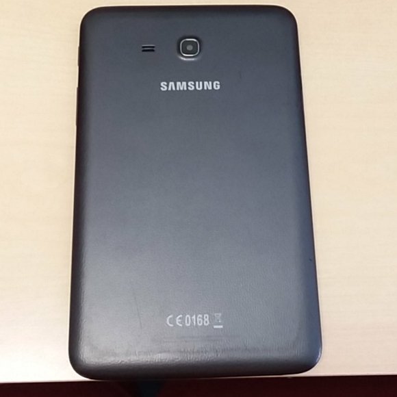 Samsung SM T113 - Picture 3 of 4
